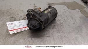O165819 Gebruikte startmotor Renault Trafic
