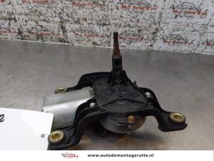 O165823 Gebruikte ruitenwissermotor achter Mercedes B-Klasse
