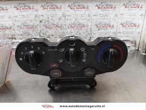 O165873 Gebruikte chaufage bedieningspaneel Kia Picanto