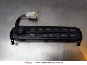 O165890 Gebruikte navigatie bedienings paneel Nissan Murano