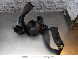 O165929 Gebruikte veiligheidsgordel midden-achter Opel Zafira
