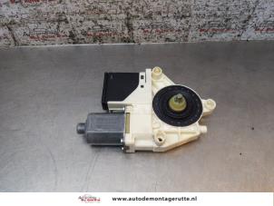 O166079 Gebruikte portierruitmotor Renault Megane