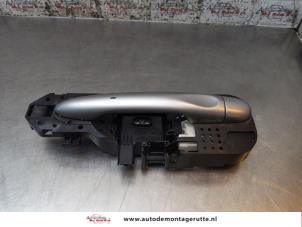 O166086 Gebruikte portiergreep 4deurs links-achter Renault Megane