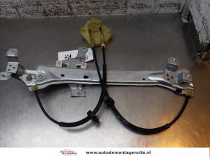 O166090 Gebruikte ruitmechaniek 4deurs rechts-achter Renault Megane