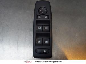 O166096 Gebruikte combischakelaar ramen Renault Megane