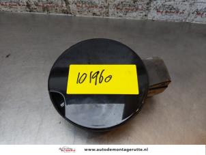 O166107 Gebruikte tank klep Peugeot 3008