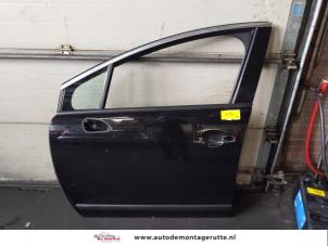 O166132 Gebruikte portier 4deurs links-voor Peugeot 3008