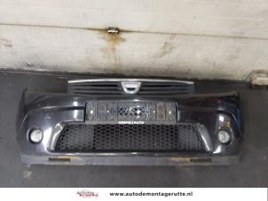 O166153 Gebruikte bumper voor Dacia Sandero