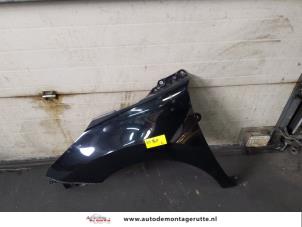 O166160 Gebruikte scherm links-voor Peugeot 3008