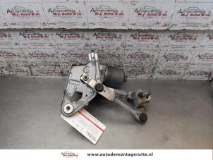 O166166 Gebruikte ruitenwismotor+mechaniek Peugeot 3008