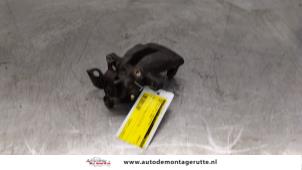 O166194 Gebruikte remklauw (tang) links-achter Opel Meriva
