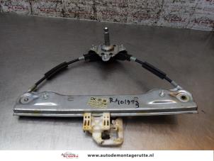 O166199 Gebruikte ruitmechaniek 4deurs rechts-achter Fiat Panda