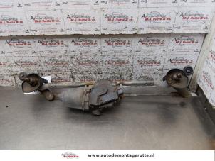 O166231 Gebruikte ruitenwismotor+mechaniek Subaru Justy