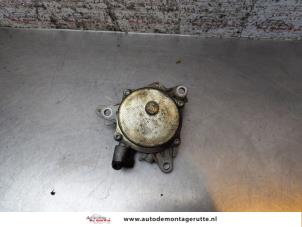 O166266 Gebruikte vacuumpomp (benzine) Fiat Panda