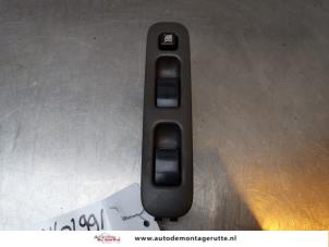 O166282 Gebruikte combischakelaar ramen Suzuki Alto
