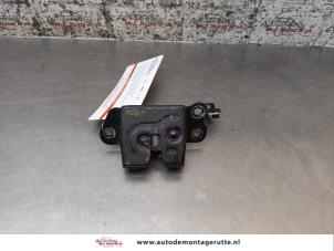 O166329 Gebruikte slotmechaniek achterklep Hyundai H300