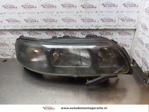 O166343 Gebruikte rechter koplamp Volvo S60