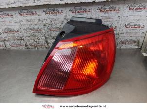 O166354 Gebruikte achterlicht rechts Mitsubishi Colt