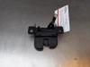 Gebruikte Slotmechaniek Achterklep Volkswagen Golf O166365
