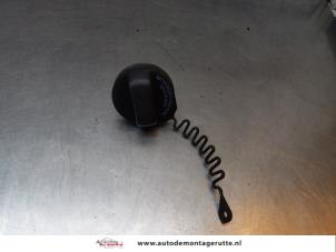 O166385 Gebruikte tankdop Volvo V40