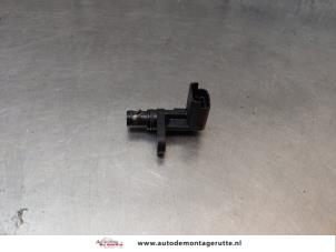 O166412 Gebruikte sensor nokkenas Peugeot 3008