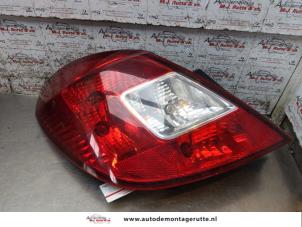O166430 Gebruikte achterlicht links Opel Corsa
