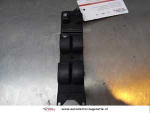 O166433 Gebruikte schakelblok ruiten Mitsubishi Outlander