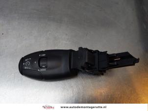 O166488 Gebruikte cruise control bediening Citroen C3 Picasso