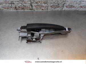 O166506 Gebruikte portiergreep 4deurs links-voor Citroen C3 Picasso