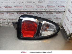 O166509 Gebruikte achterlicht links Citroen C3 Picasso