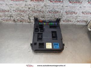 O166528 Gebruikte zekeringkast Citroen C3 Picasso