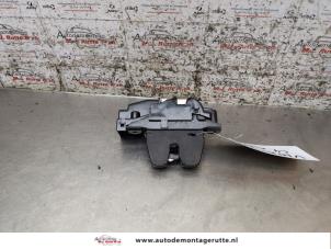 O166563 Gebruikte slotmechaniek achterklep Citroen C4 Grand Picasso