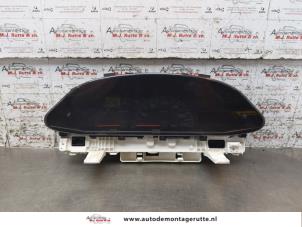 O166706 Gebruikte tellerklok Toyota Yaris