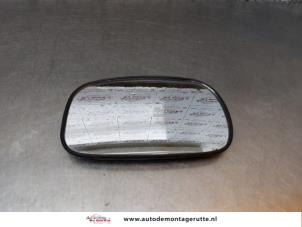 O166827 Gebruikte spiegelglas rechts Nissan Micra