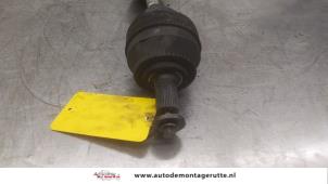 O166891 Gebruikte cardanas links-voor (vwa) Volvo V70
