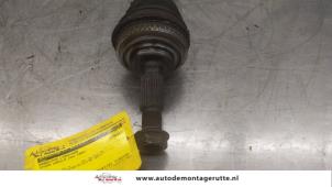 O166892 Gebruikte cardanas links-voor (vwa) Toyota Corolla