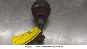 O166894 Gebruikte homokineetas links-voor Volkswagen Golf