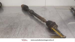 O166905 Gebruikte aandrijfas rechts-voor Nissan Almera