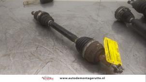 O166907 Gebruikte cardanas links-voor (vwa) Renault Laguna