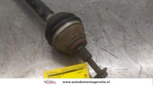 O166919 Gebruikte steekas rechts-voor Audi A3