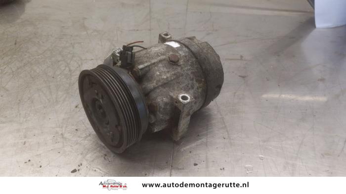 Gebruikte Pomp Airco Renault Megane Scenic O166972