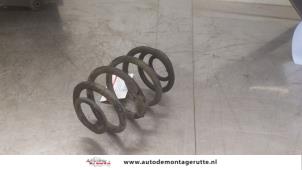 O166990 Gebruikte veerschroef achter Renault Clio