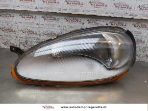 O167149 Gebruikte koplamp links Mazda MX-3
