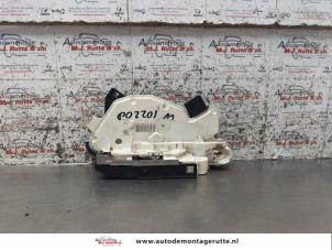 O167190 Gebruikte slotmechaniek portier 4deurs links-voor Seat Ibiza