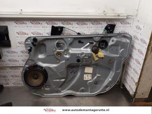 O167248 Gebruikte ruitmechaniek 4deurs rechts-voor Volkswagen Polo