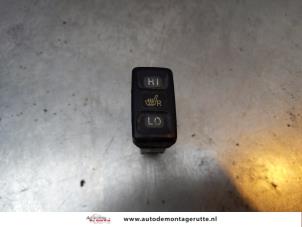 O167311 Gebruikte schakelaar stoelverwarming Toyota Landcruiser