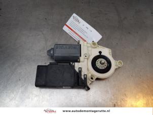 O167327 Gebruikte raammotor portier Volkswagen Golf