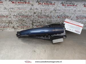O167383 Gebruikte deurgreep 4deurs rechts-voor Opel Corsa