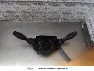 O167408 Gebruikte stuurkolomschakelaar Ford Fiesta