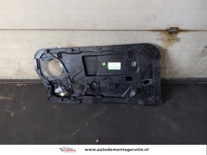 O167446 Gebruikte raammechaniek 2deurs links-voor Ford Fiesta